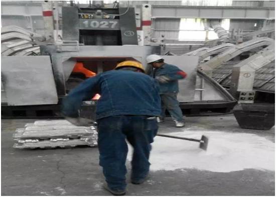 加強(qiáng)法治觀念、保障安全生產(chǎn)  嚴(yán)抓細(xì)管助推電解鋁安全生產(chǎn)新局面