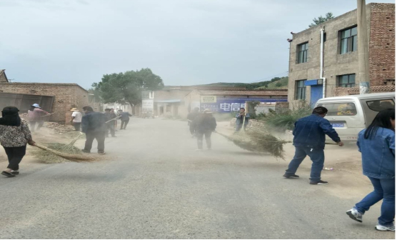 以&ldquo;慶七一&rdquo;為載體，物產(chǎn)工投公司黨委將&ldquo;黨的建設(shè)重點(diǎn)強(qiáng)化年&rdquo;活動(dòng)向基層延伸