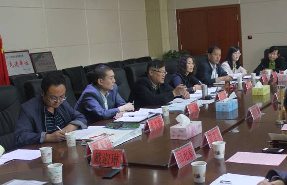 協(xié)調(diào)對(duì)接，有序推進(jìn)保稅物流中心項(xiàng)目建設(shè)